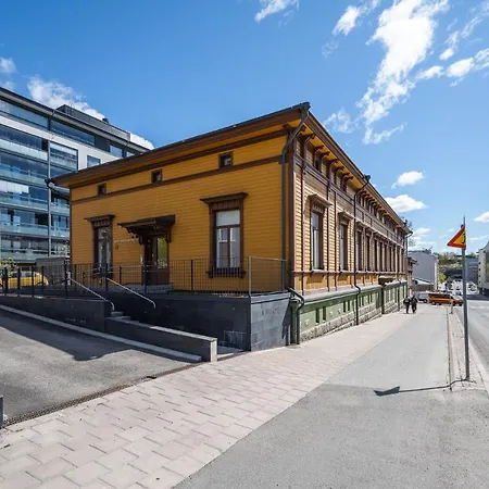 Upea Huoneisto Keskustassa Aurajoen Tuntumassa * Turku